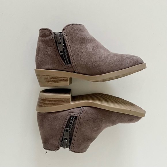 Old Navy Faux-Suede Gray Booties - Picture 3 of 8
